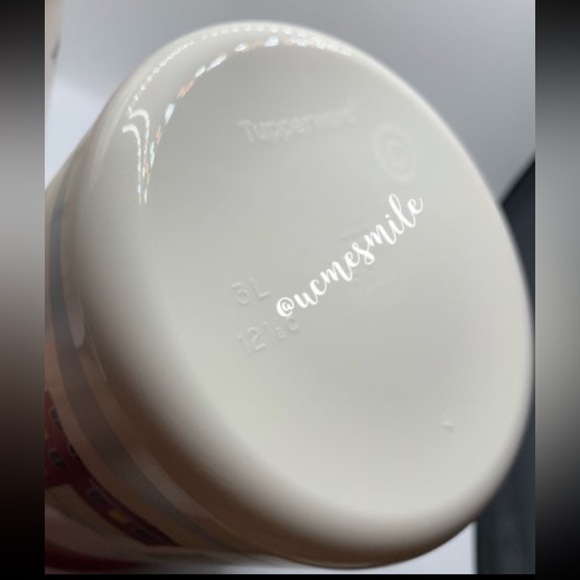 Tupperware Christmas Village Canister Set - Picture 6 of 8